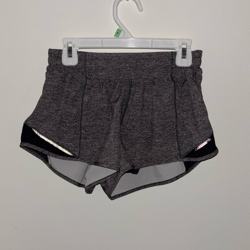 LULULEMON hotty hot 2.5 in inseam Gray Athletic Shorts